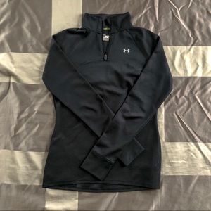 Black quarter-zip lightweight Under Armour crew